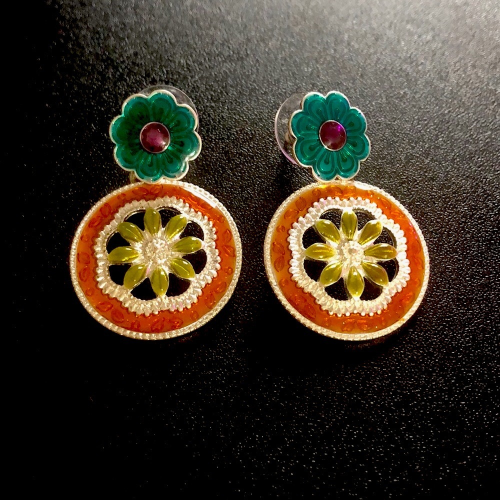 IKITA super cute earrings flower pattern